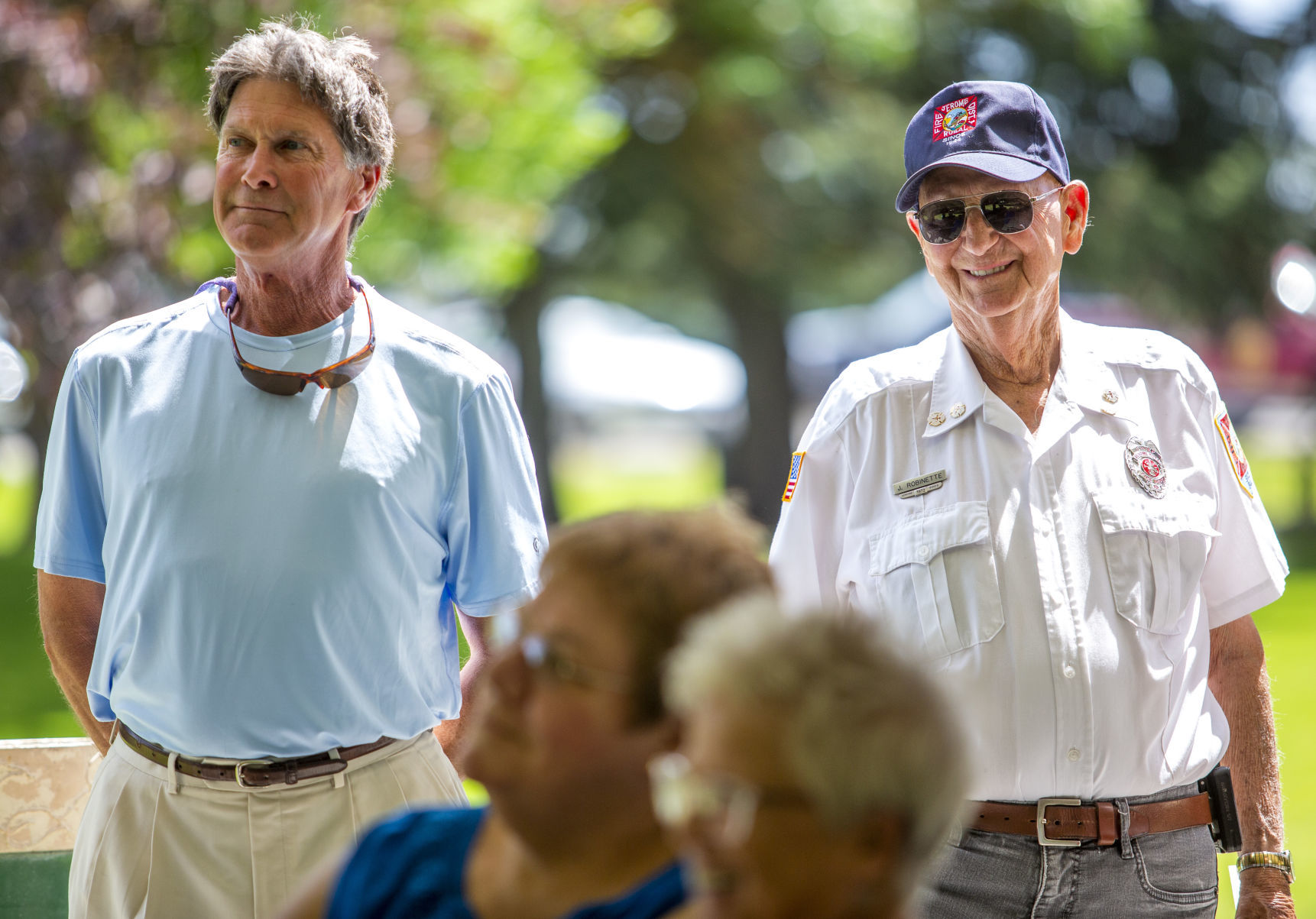 Crash survivors reunite 33 years later